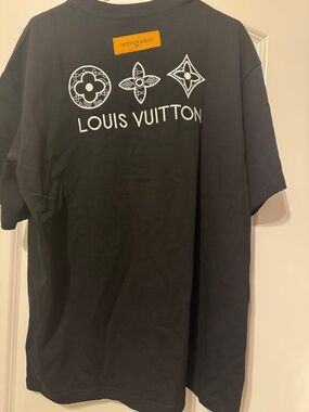 Louis Vuitton Black Short-Sleeve Logo T-Shirt
